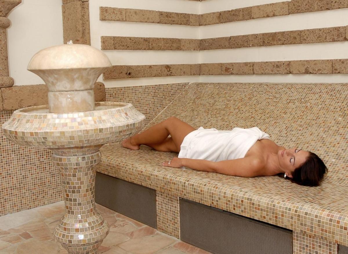 Spa Residence Carbona Heviz Apartments Kakadu 203 B エクステリア 写真